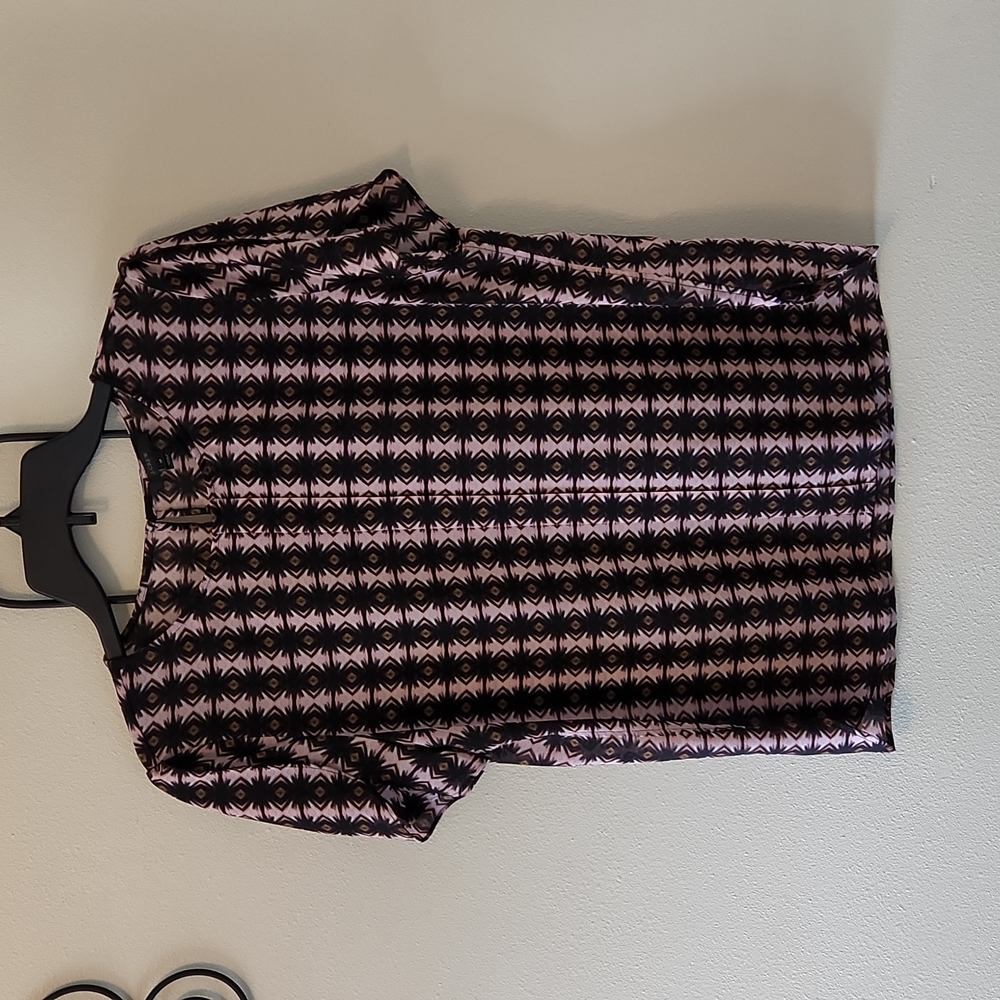 JCrew Short Split Sleeve Pink and Black Print Top Size 12